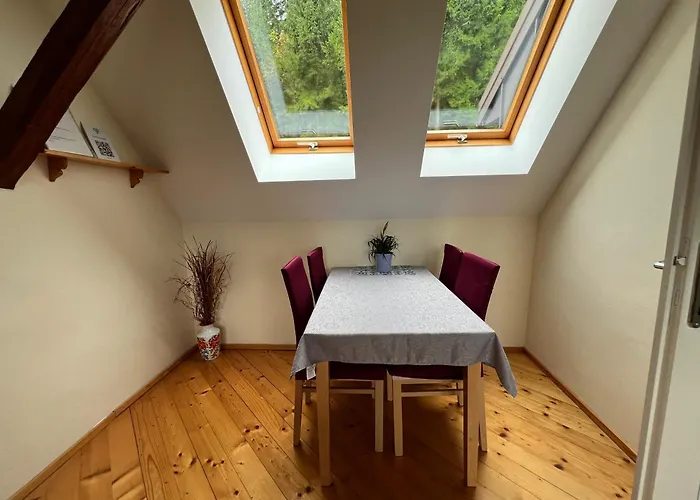 Sefic 3* Planina (Notranjska)